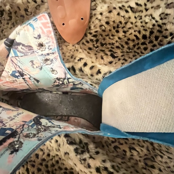 Riedell Moxi Lolly Roller Skate Boot - Picture 4 of 6